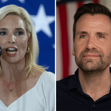 Iowa Senate Race: Turek Holds Slim Lead Over Hinson