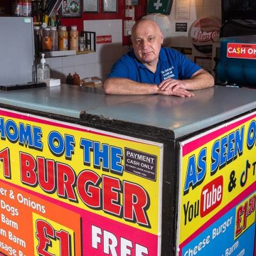 Blackpool Burger Stand Offers Iconic $1 Burger for Nearly Two Decades