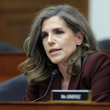 Nancy Mace Faces Challenges in South Carolina GOP Primary