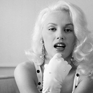 Mamie Van Doren Reflects on Hollywood and Her Life