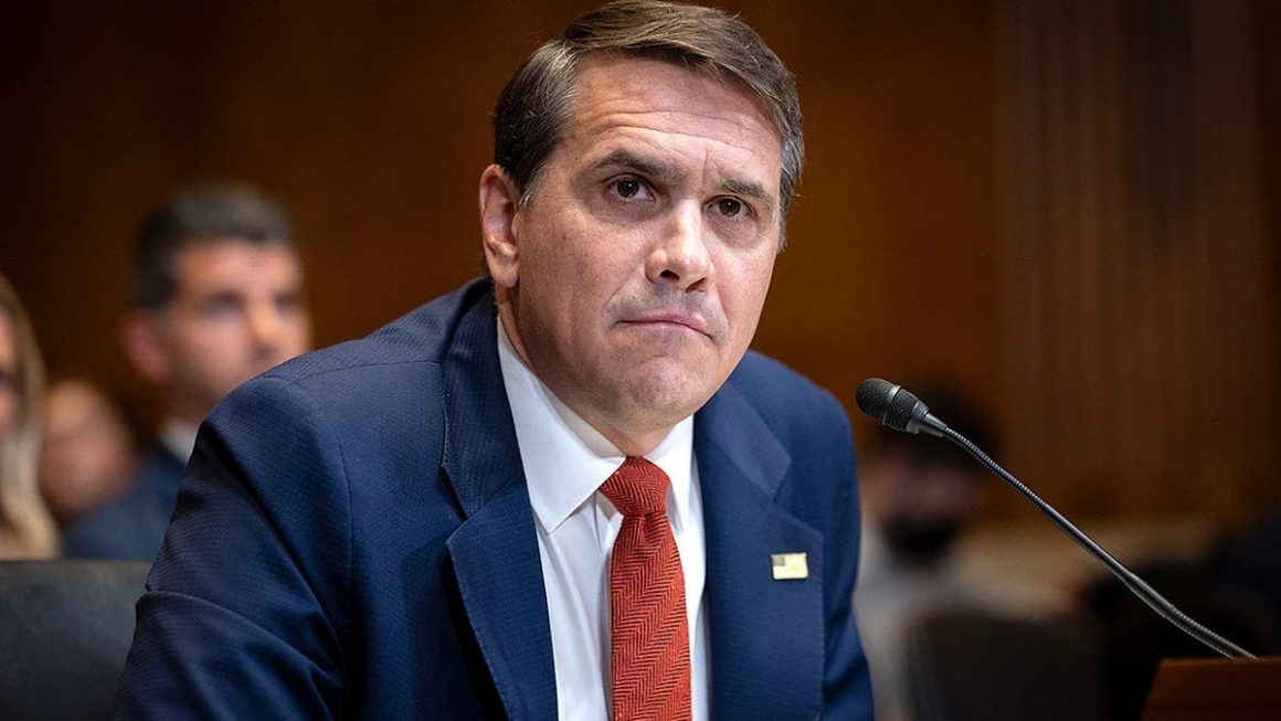 985f6c05-48d3-433d-9419-e6deafd33c90 Acting Attorney General Alleges DOJ Overreach in Trump Investigation