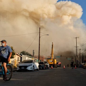 Warehouse Fire in L.A. Causes Smoke to Spread Across the Region