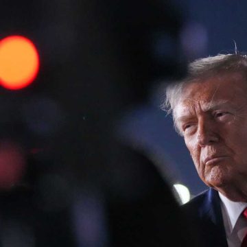 Trump Helicopter Crash Near Strait of Hormuz During U.S.-Iran Tensions