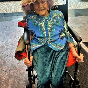 Celebrating the Life of Evelyn Tolpa Lisek