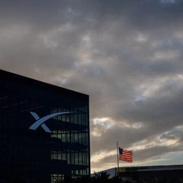 SpaceX Secures Major Agreement with Google Ahead of Public Offering