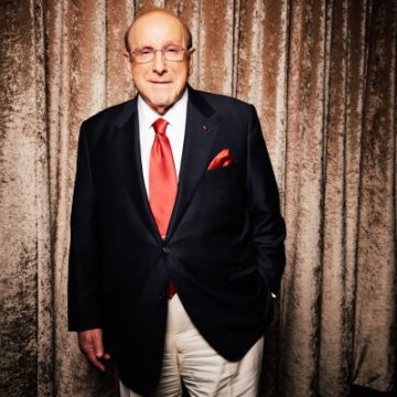 Clive Davis: The Influential Force in the Music Industry