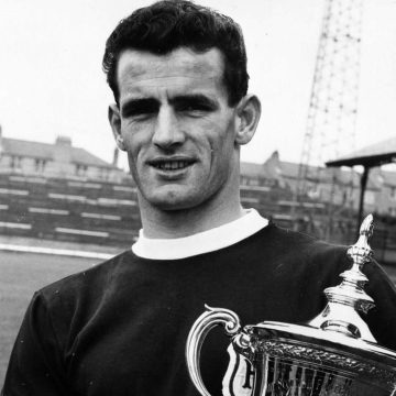 a613613f-0a00-4986-92a0-1399e5e58123 Brian Cox Reflects on Football, Life, and Loyalties