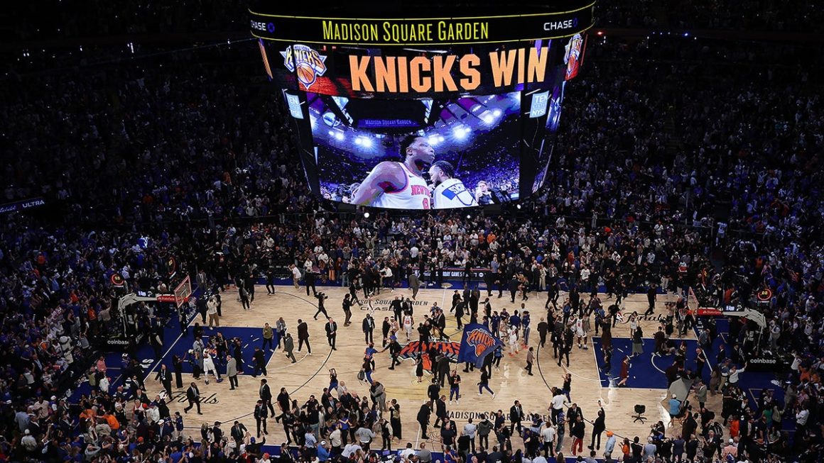 b79e09ee-48c2-4f25-97a6-f9fb784b6e76 Knicks vs Spurs: A High-Stakes NBA Finals Showdown