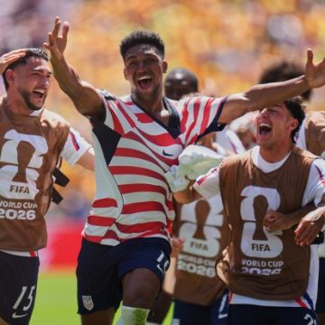 baac8649-98f7-4b9c-9bb6-63f7cb46cac6 U.S. Defeats Australia: Advances in World Cup Without Pulisic