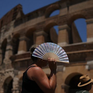 Europe Faces Record-Breaking Heat Wave and Rising Deaths