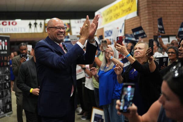 ce5f7ac5-072a-400c-8154-6202b831000f Aaron Ford Wins Democratic Nomination for Nevada Governor