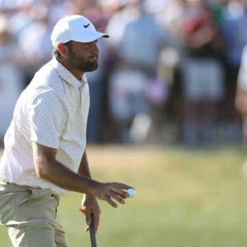 Wyndham Clark Leads U.S. Open at Shinnecock Hills