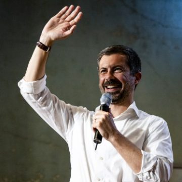 Pete Buttigieg Reaches Out to Black Voters