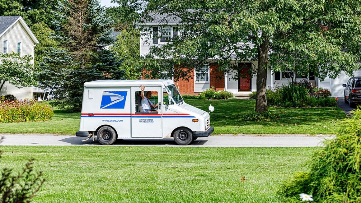 USPS Warns of Dog Attacks on Postal Workers