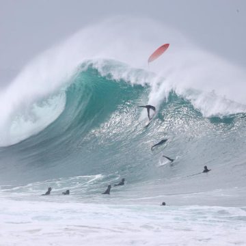 High Surf Causes Tragedy in Laguna Beach Amid Unsafe Coastal Conditions