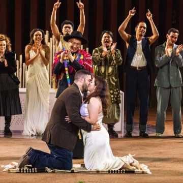 Couple Marries on Stage at Romeo and Juliet Performance
