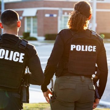 e745a56b-546d-4c99-a332-9d97e7f7c770 Florida Police Use Social Media for Recruitment and Community Engagement