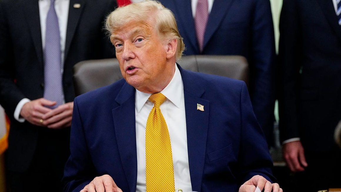 efeb2fc8-2edb-4c5e-be7f-de2789c8cc66 Congress Clears Significant Housing Bill Backed by President Trump
