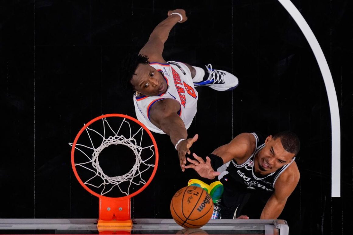 Knicks Continue Winning Streak by Taking Game 1 Against Spurs in NBA Finals