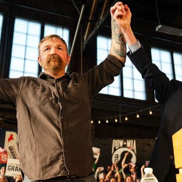 fbd856aa-0116-4b42-8a4e-ea2e5a63805c Maine Senate Candidate Graham Platner Faces Controversy