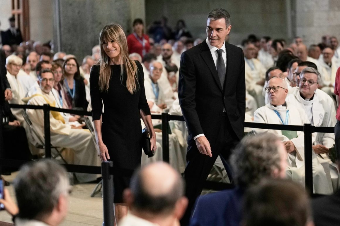 Begoña Gómez Faces Trial Amid Allegations of Corruption and Influence Peddling