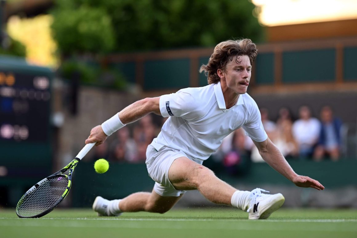 Understanding the Art of Falling at the 2026 Wimbledon Championships