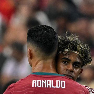 1269f715-dfce-4db1-8b81-2e56aa963f3b Spain and Argentina Clash in the World Cup Final