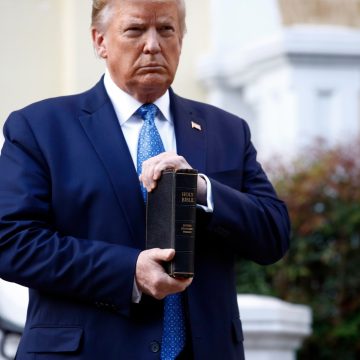 Trump Adopts Eye-for-an-Eye Strategy in Iran Tensions