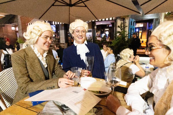 1493bce5-3664-4c2f-b936-4ac64b2cfe52 Celebration in Boston: Reviving Revolutionary Drinks
