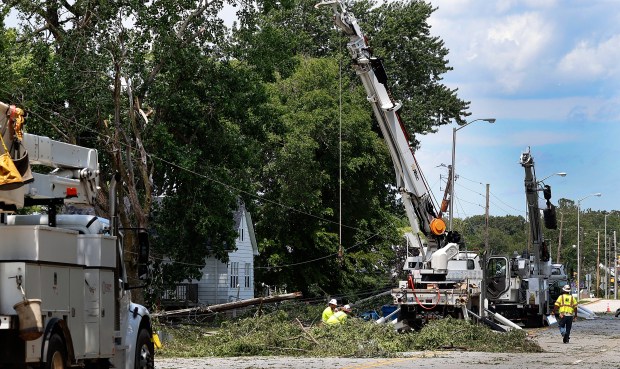 15c65b93-1a03-4bf1-9517-e09272b9f5aa Griffith Residents Face Long Wait for Storm Relief Funds