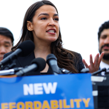 Alexandria Ocasio-Cortez Gains Momentum for 2028 Presidential Bid