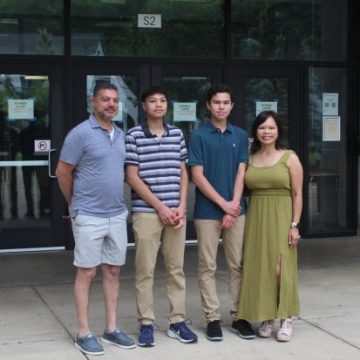 New Trier Twins Achieve Perfect ACT Scores