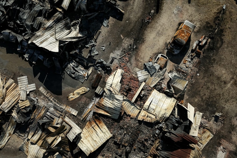 24e59070-95ca-49f5-bdc3-c797d3328454 Mass Evacuations Ordered as Wildfires Ravage France and Spain