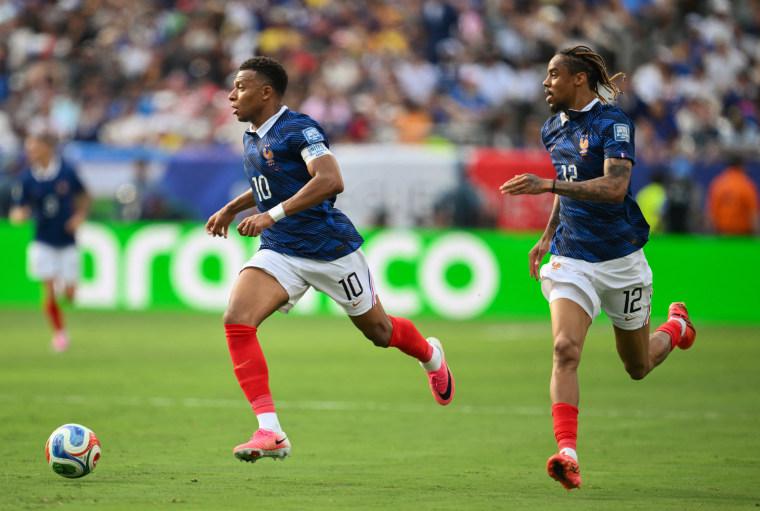 284f1bb2-830a-4356-8331-67daaee12fa1 France Dominates Sweden to Secure Another World Cup Match