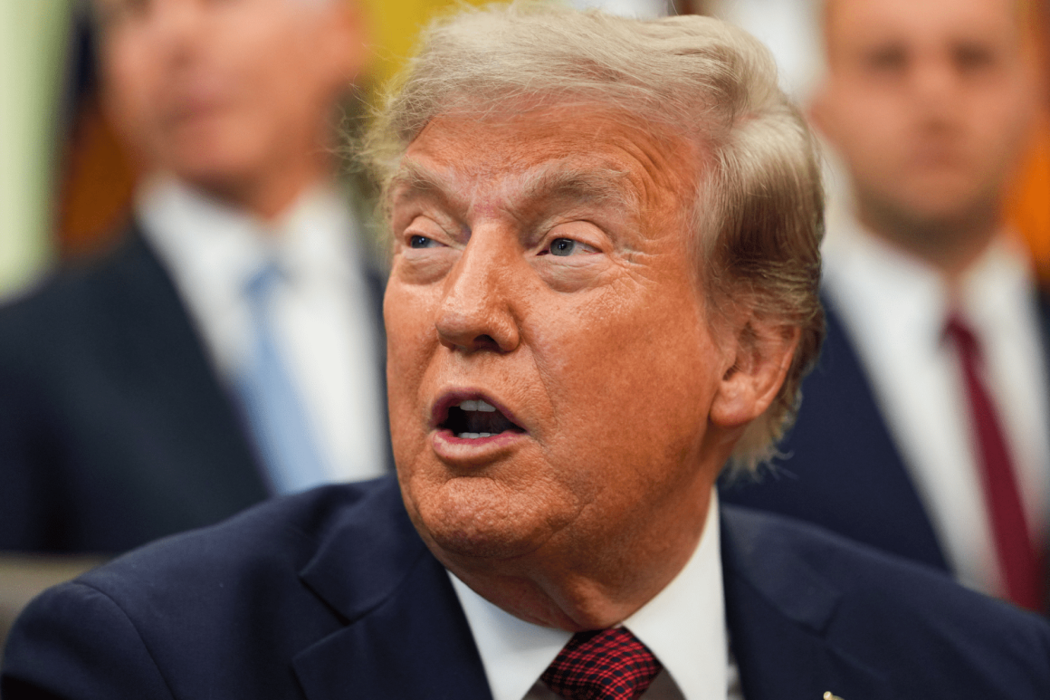 Independent Voters’ Growing Disenchantment with Trump Ahead of 2026 Midterms