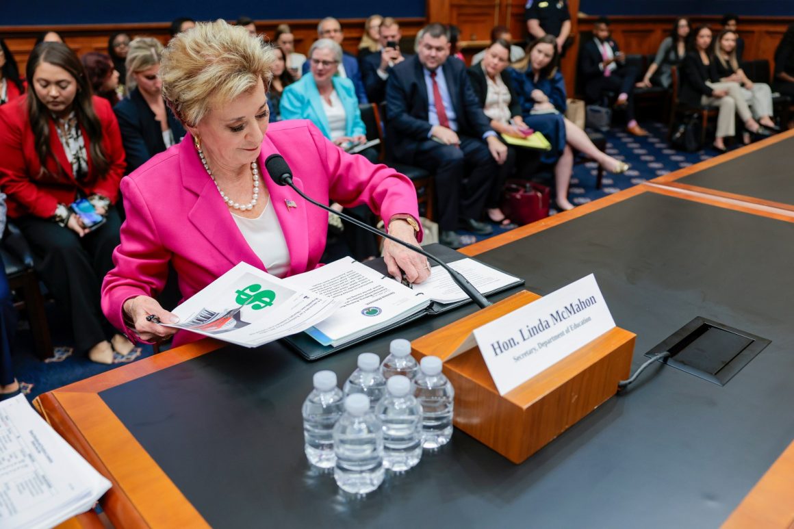2b929b14-c857-44e8-840c-e31e84aeee73 House Republicans Propose Transfer of Student Loan Oversight to Treasury