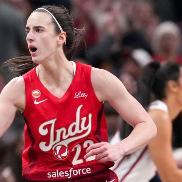 Caitlin Clark Sparks Debate in the WNBA