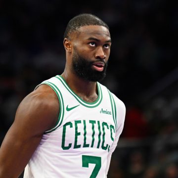 Boston Celtics Fans React to Jaylen Brown Trade to 76ers