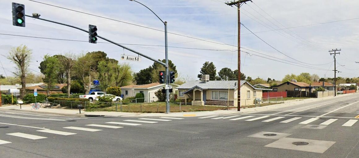 L.A. County Sheriff’s Deputies Respond to Dog Attack in Lancaster