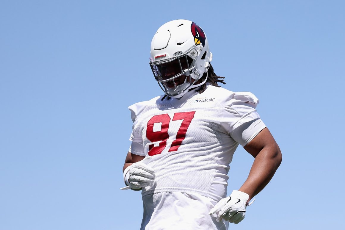 Arizona Cardinals Prepare for 2026 With Defensive Prospect Walter Nolen III