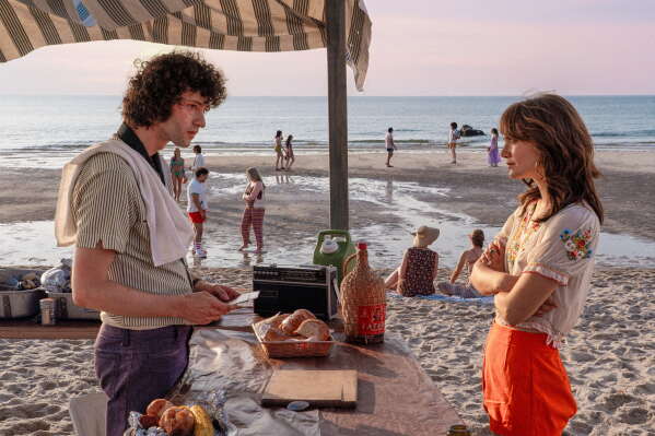 373480d5-d3a5-4627-8372-244cf221c977 The Challenges of Portraying Anthony Bourdain in ‘Tony’