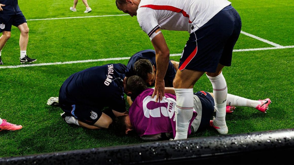 England Prepares for World Cup Quarterfinals with a Splash of Fun