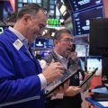 AI Stocks Impact Global Markets Amid Mixed Profits