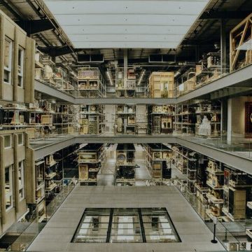 Interactive Museum Experiences at V&A East Storehouse