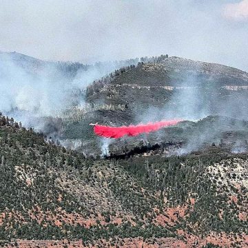 Pilot Found Dead After Firefighting Aircraft Crash in Colorado