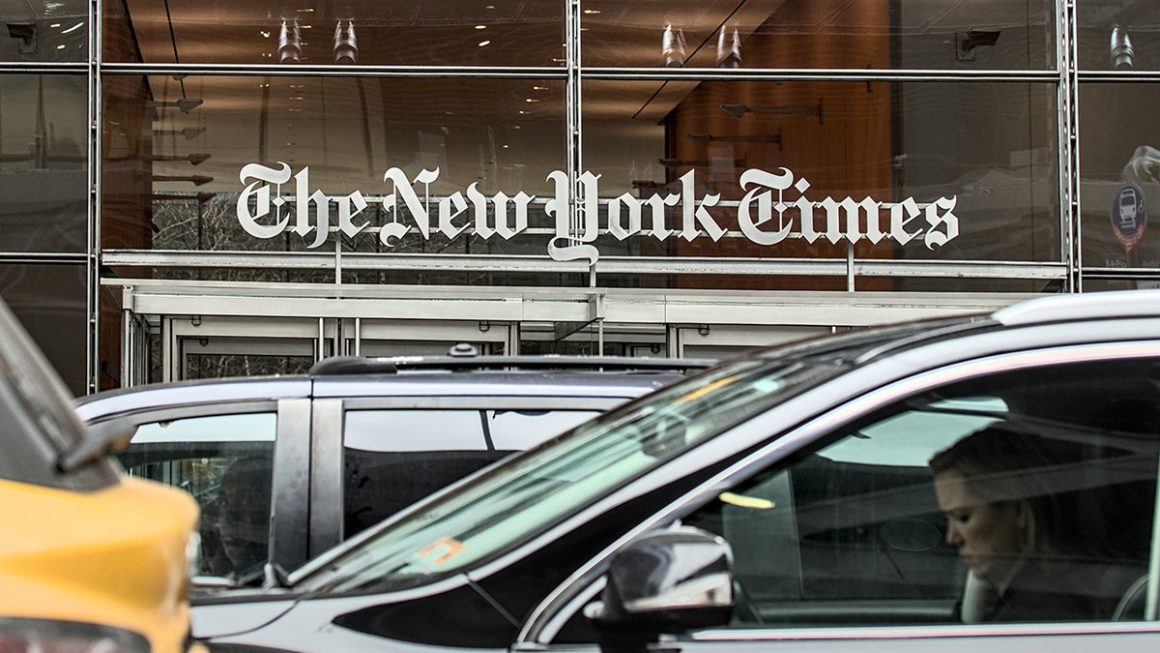 Experts Discuss Trump’s Air Force One Switch Amid Iran Threat