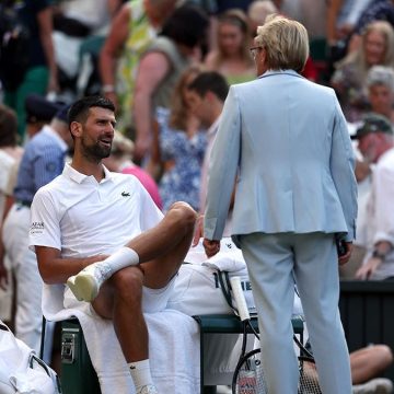 Djokovic Triumphs in Historic Wimbledon Quarterfinal