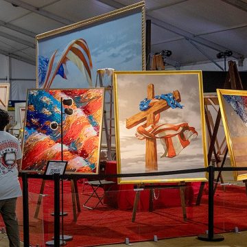 Patriotic Artist Scott LoBaido’s Monumental Portrait of Old Glory
