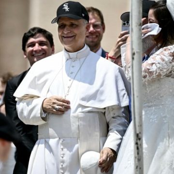 White Sox Fans to Receive Special Pope-Themed Hats