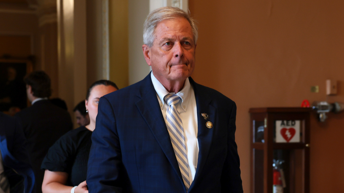 54728d84-de49-4466-a5b1-c44b85c84362 GOP Senate Race in South Carolina Heats Up